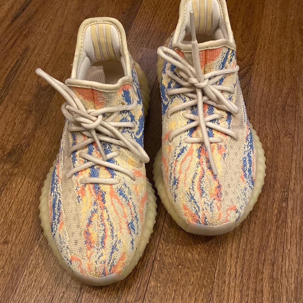 Boys Yeezy Shoes